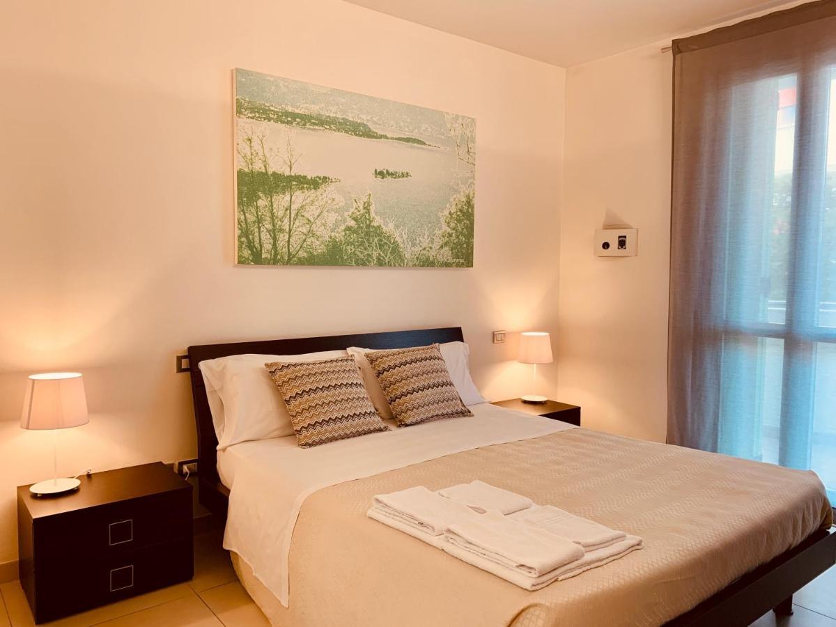 Residence Del Lago Десенцано дел Гарда Екстериор снимка