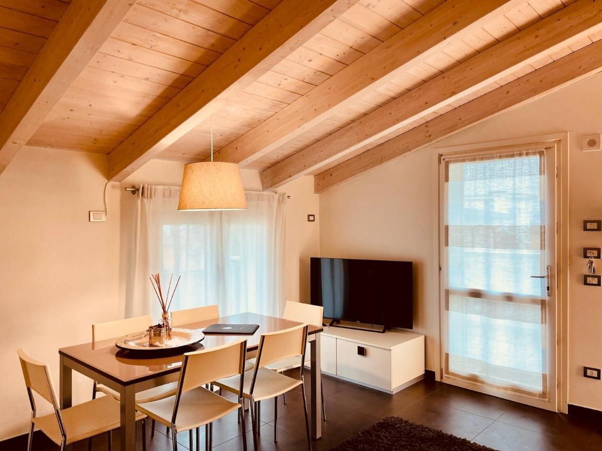Residence Del Lago Десенцано дел Гарда Екстериор снимка