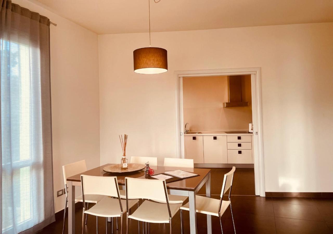 Residence Del Lago Десенцано дел Гарда Екстериор снимка